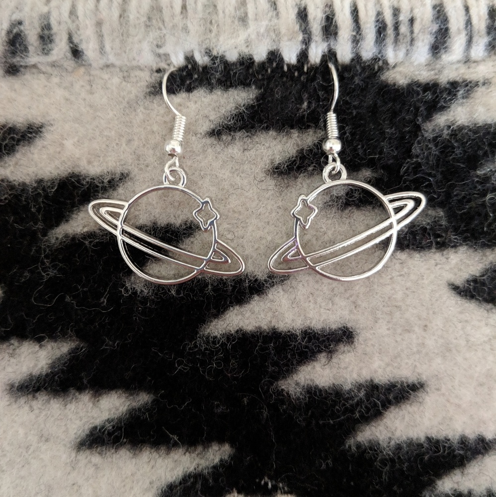 Planet Saturn Cutout Silver Tone Earrings